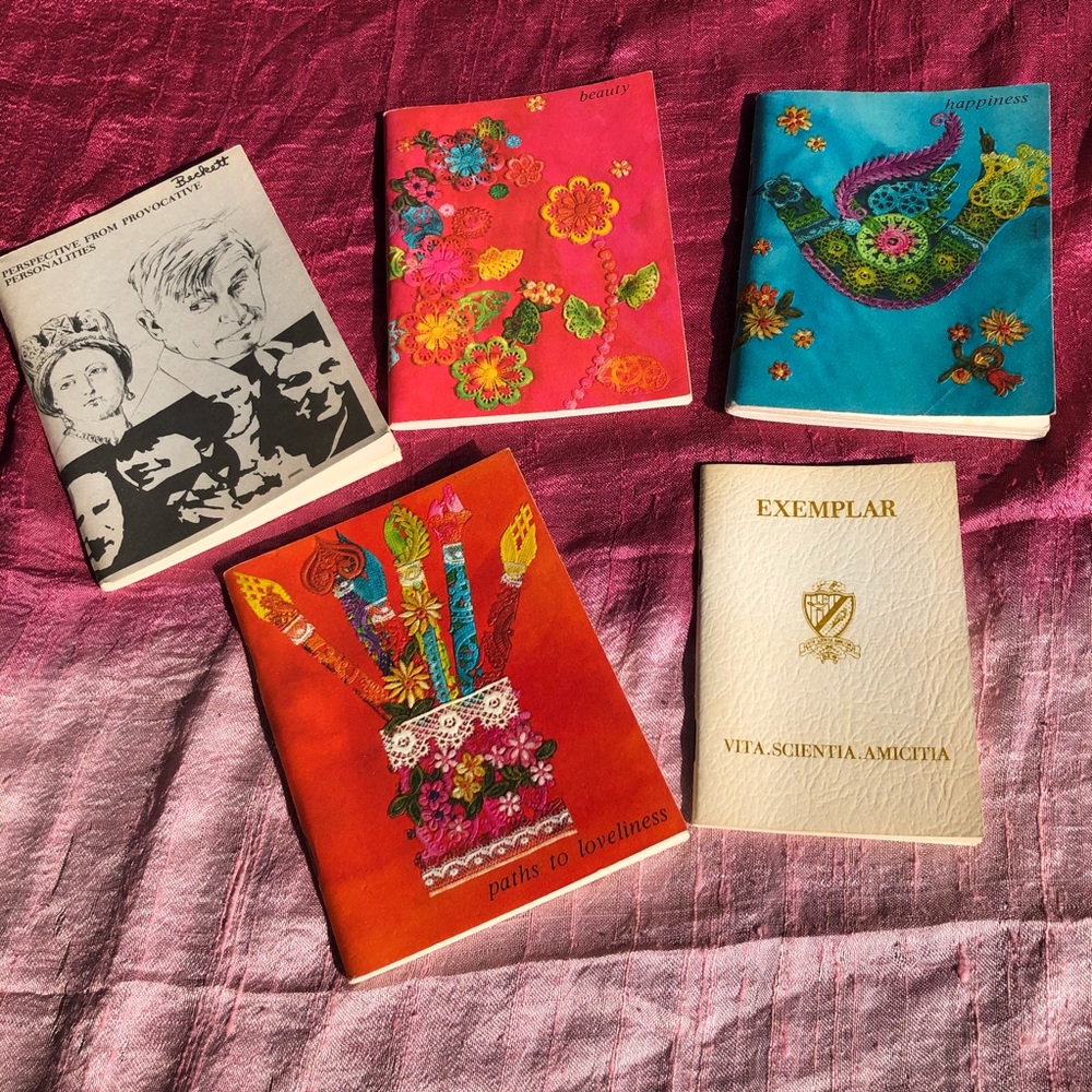 1970’s Exemplar: Beta Sigma Phi pocket handbook +